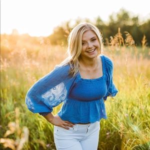 Meet your Posher, Elena